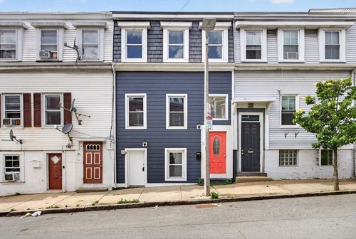 32 Eutaw St, Boston, MA, 02128-2541 | Card Image
