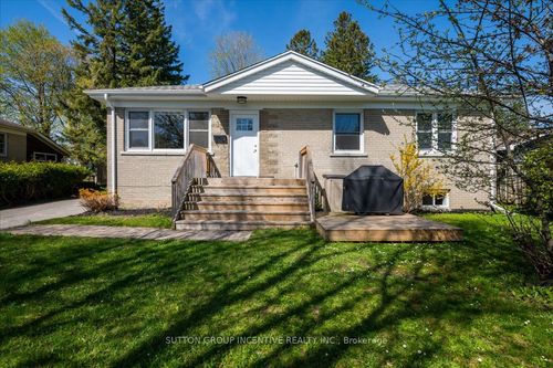 13 Esther Anne Dr, Orillia, ON, L3V3G8 | Card Image