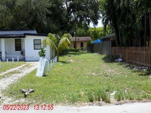 6040 Arthur St, Hollywood, FL, 33024-6008 | Card Image