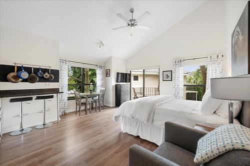 524-11863 Wimbledon Cir, Wellington, FL, 33414-6037 | Card Image