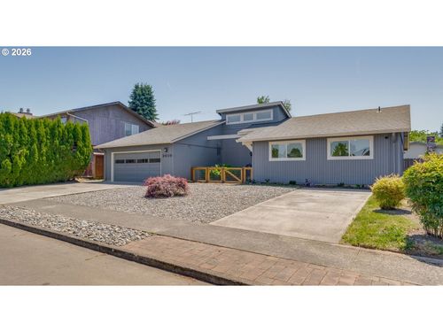2609 Nw 109th St, Vancouver, WA, 98685-4860 | Card Image