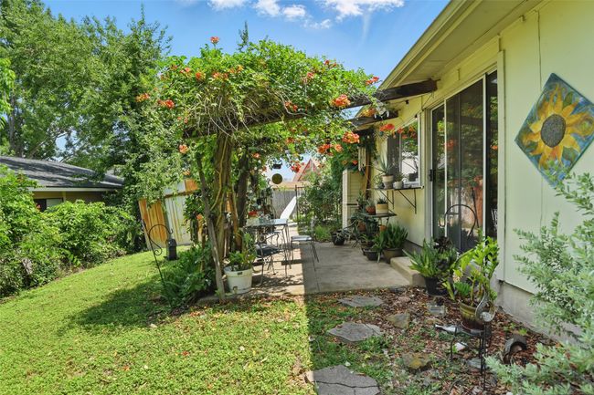 6318 Green Valley Dr, House other with 3 bedrooms, 2 bathrooms and null parking in Garland TX | Image 26