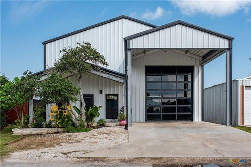 804 W Tyler Ave, Port O Connor, TX, 77982-7755 | Card Image
