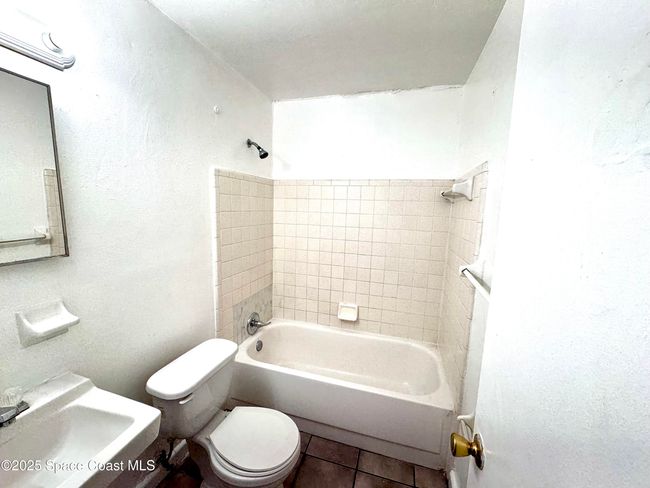 36 - 1721 Dixon Blvd, Condo with 2 bedrooms, 1 bathrooms and null parking in Cocoa FL | Image 9