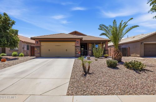 2215 E Hazeltine Way, Gilbert, AZ, 85298-7476 | Card Image