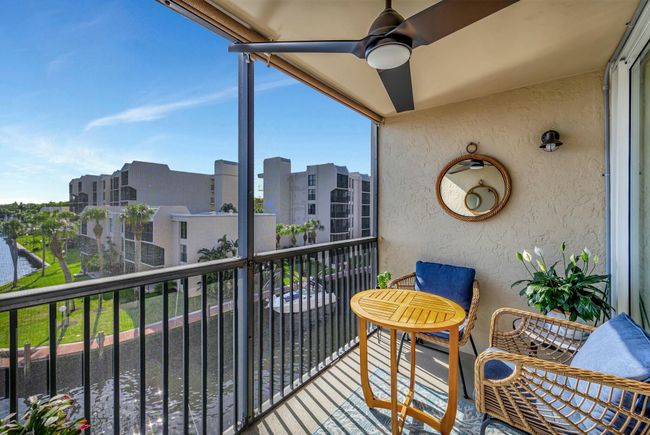 UNIT-402 - 15 Royal Palm Way, Condo with 2 bedrooms, 2 bathrooms and null parking in Boca Raton FL | Image 18