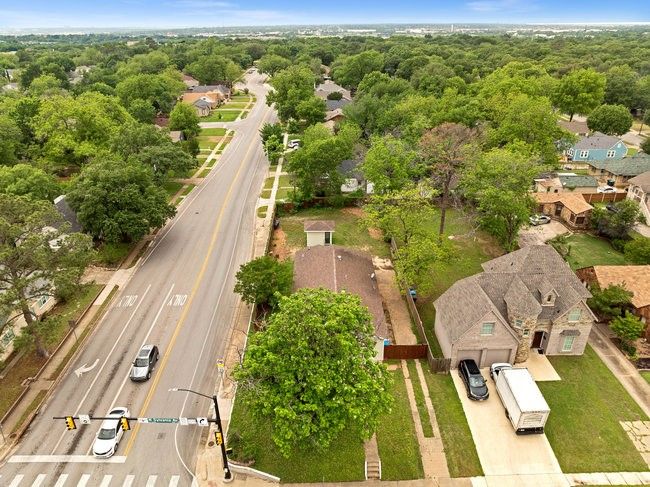 Bird's eye view featuring a residential view | Image 30