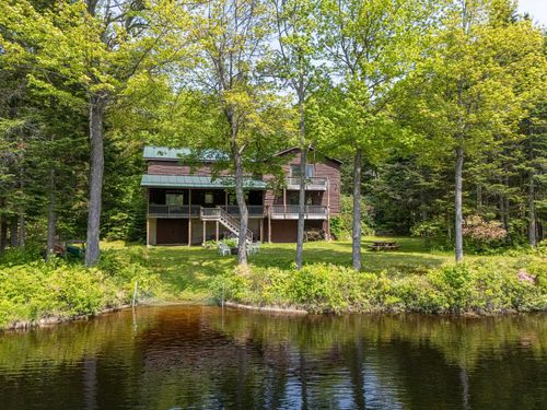 16 Mckinnon Rd, Washington, NH, 03280-3481 | Card Image