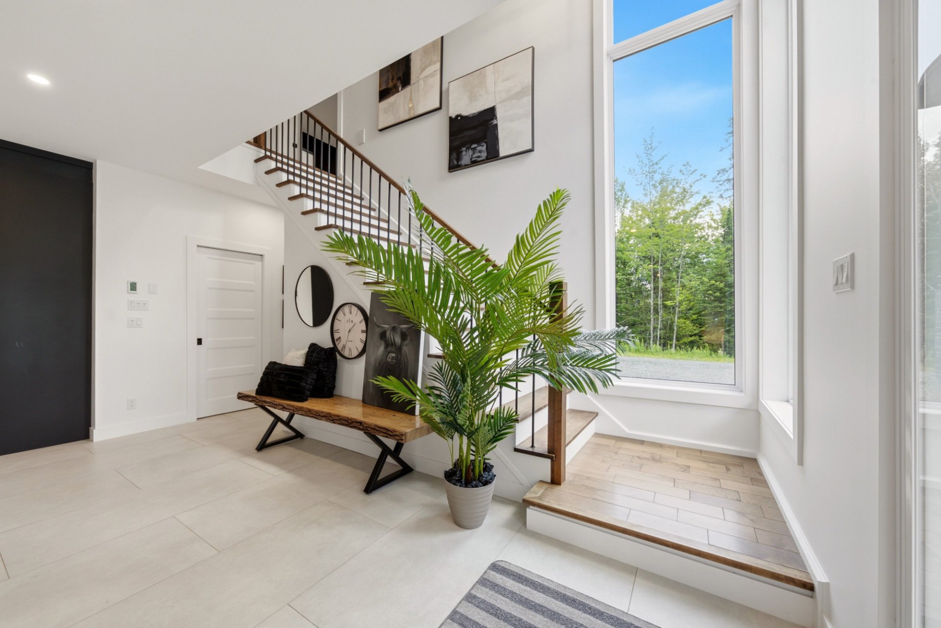 Residential in Sainte-Catherine-de-Hatley 3