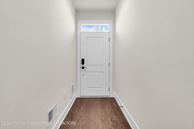 6 Augustus Dr, Condo with 4 bedrooms, 4 bathrooms and null parking in Middletown NJ | Image 36