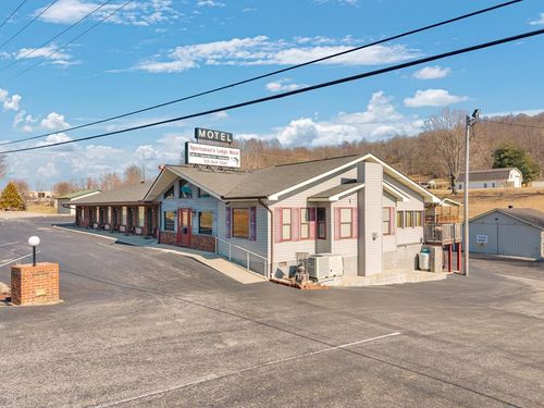 1201 Livingston Hwy, Byrdstown, TN, 38549-4423 | Card Image