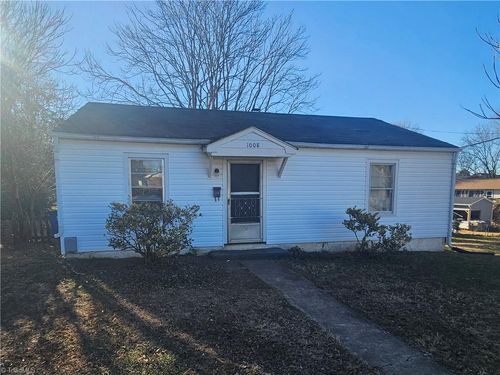 1008 Apple St, Winston Salem, NC, 27101-5008 | Card Image