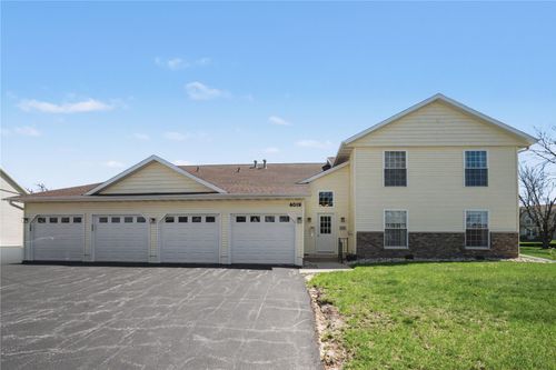 d-4019 Summerfield Ln Ne, Cedar Rapids, IA, 52402 | Card Image