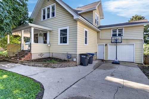 2420 Erie Avenue, Sheboygan, WI, 53081 | Card Image