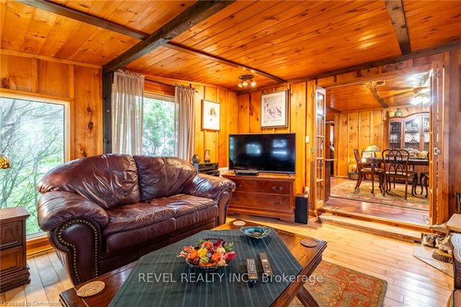 24 Lake Rd, House other with 2 bedrooms, 1 bathrooms and 2 parking in Selkirk ON | Image 22