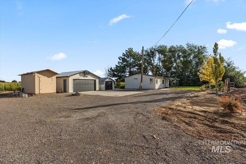 3512 Wolf Ln, Caldwell, ID, 83607-8554 | Card Image