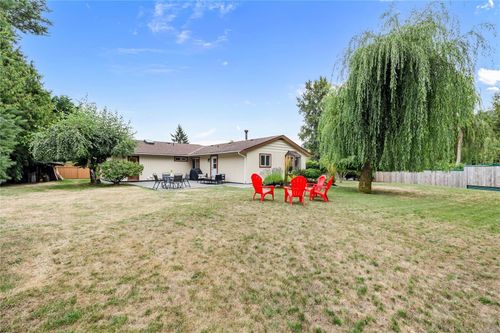 220 Park Dr, Salt Spring Island, BC, V8K2R6 | Card Image