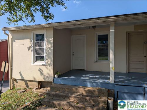 15 W Spruce St, BETHLEHEM, PA, 18018-2723 | Card Image