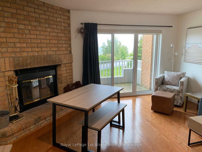 109 - 10 Ramblings Way, Condo with 2 bedrooms, 2 bathrooms and 1 parking in Collingwood ON | Image 11
