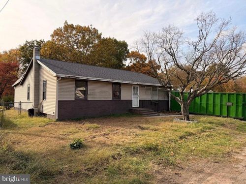 518 Main Ave, CROYDON, PA, 19021-6037 | Card Image