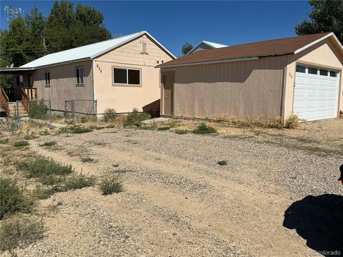 205 Ceratosaurus Cir, Dinosaur, CO, 81610-5012 | Card Image