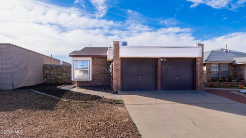 11116 Northfield Ave, El Paso, TX, 79936-1810 | Card Image