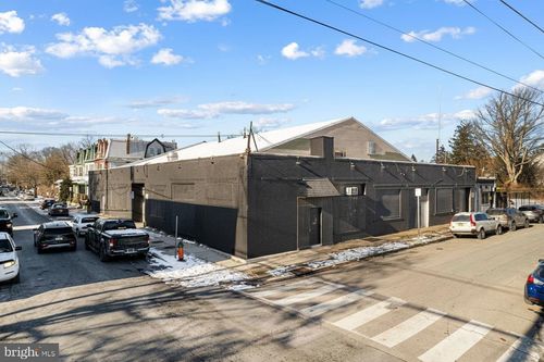 67 W Queen Ln, PHILADELPHIA, PA, 19144-2913 | Card Image