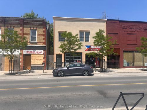 784 Dundas St, London, ON, N5W2Z7 | Card Image