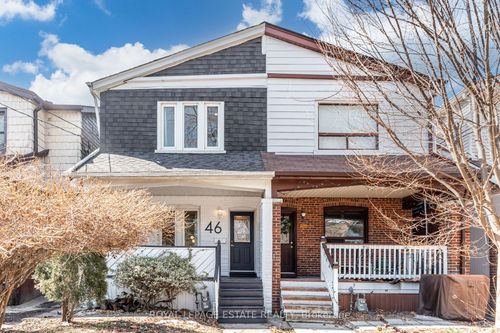 46 Thyra Ave, East York, ON, M4C5G5 | Card Image