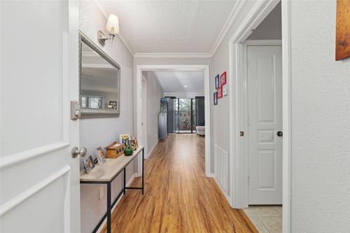apt-108-2400 N Braeswood Blvd, Houston, TX, 77030-4345 | Card Image