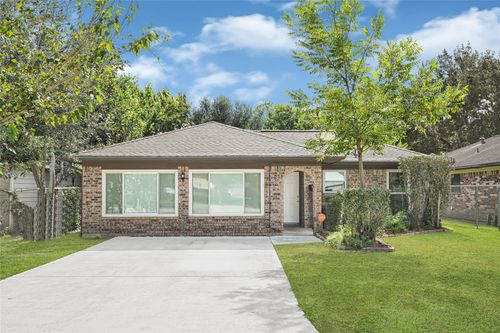 2509 Pearland Ave, Pearland, TX, 77581-4029 | Card Image