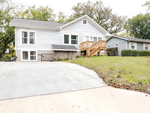 320 Florida St, Lawrence, KS, 66044-4650 | Card Image