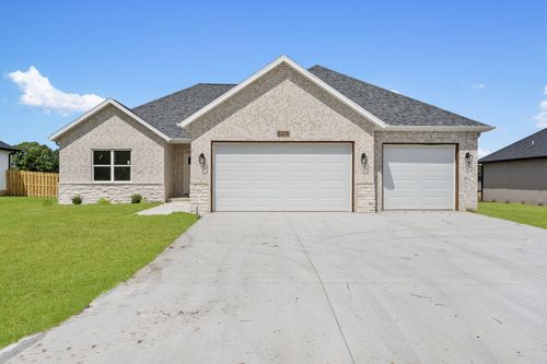 5255 S Logan Dr, Battlefield, MO, 65619-4210 | Card Image