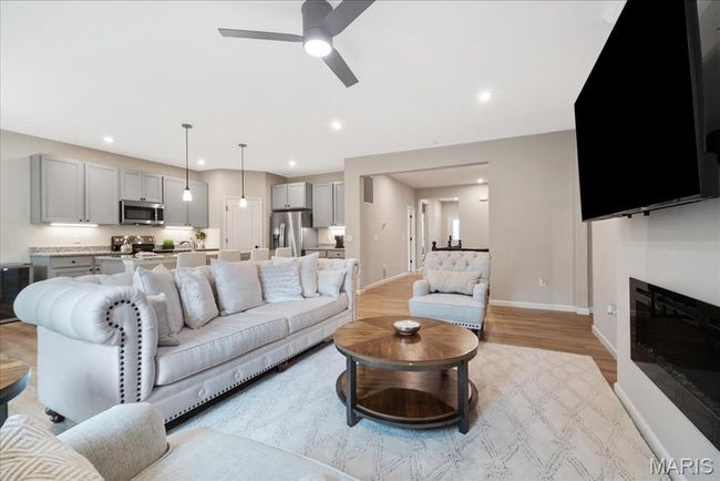 719 Myatt Dr, House other with 3 bedrooms, 2 bathrooms and 2 parking in Wentzville MO | Image 18