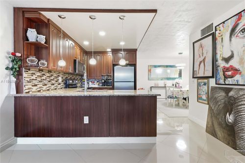 apt-210-7100 Nw 17th St, Plantation, FL, 33313-5347 | Card Image