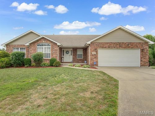 209 Heritage St, Columbia, IL, 62236-2095 | Card Image
