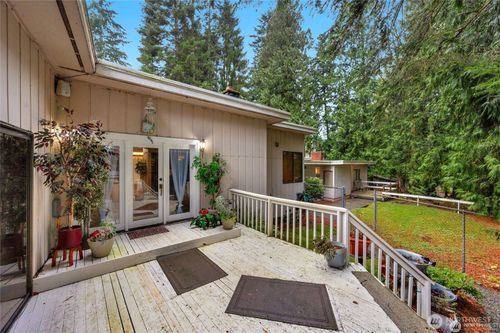a-23006 19th Ave Se, Bothell, WA, 98021-9511 | Card Image