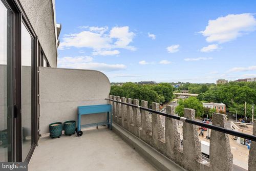 709-2700 Virginia Ave Nw, WASHINGTON, DC, 20037-1909 | Card Image