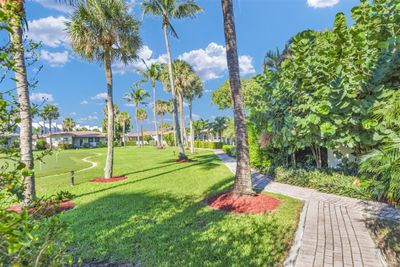 1225 Hillsboro Mile, Home with 1 bedrooms, 1 bathrooms and null parking in Pompano Beach FL | Image 2