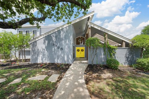 8325 Gatecrest Dr, Woodway, TX, 76712-2301 | Card Image