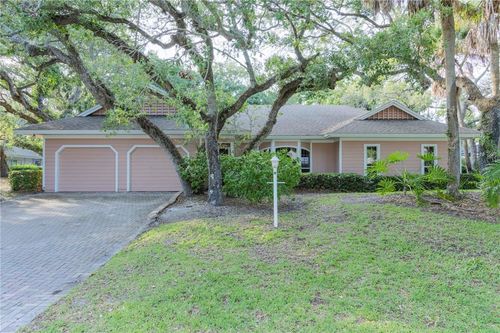 1027 Mangrove Ln, Vero Beach, FL, 32963-2404 | Card Image