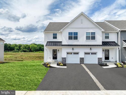 1 Tilghman Trl, MECHANICSBURG, PA, 17050-9302 | Card Image