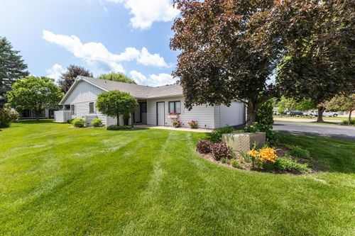 1705 Lakeview Dr Sw, Rochester, MN, 55902-4229 | Card Image