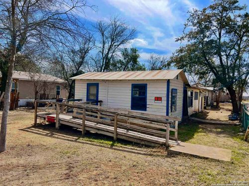 801 Fifth, Natalia, TX, 78059 | Card Image