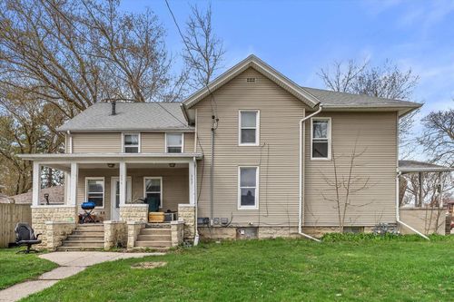 302 4th Street, Beaver Dam, WI, 53916 | Card Image