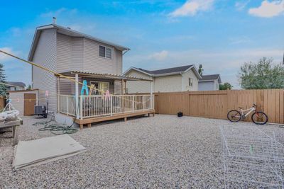 228 Martindale Blvd Ne, House detached with 3 bedrooms, 2 bathrooms and 2 parking in Calgary AB | Image 3