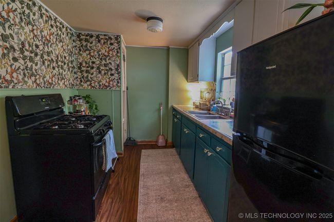 714 Maple St, House other with 2 bedrooms, 1 bathrooms and null parking in Sapulpa OK | Image 13