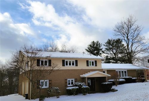 114 Duncan Cir, Brighton Twp, PA, 15009-9660 | Card Image