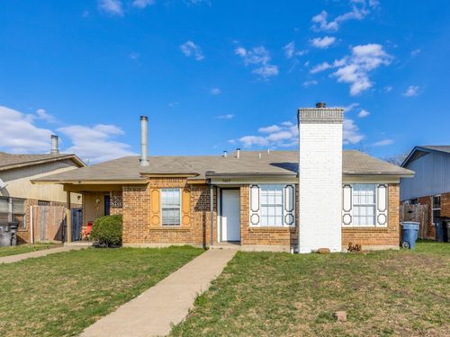 7457 Tiffany Meadows Ln, Fort Worth, TX, 76140-2401 | Card Image