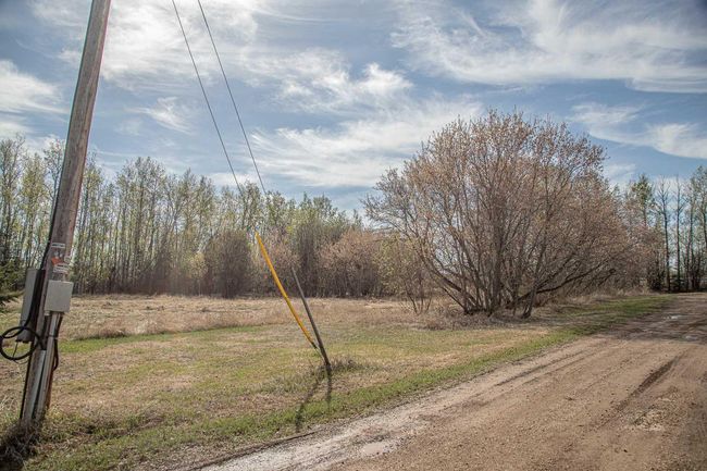 19125 Township Road 1104, House other with 5 bedrooms, 3 bathrooms and 10 parking in High Level AB | Image 37